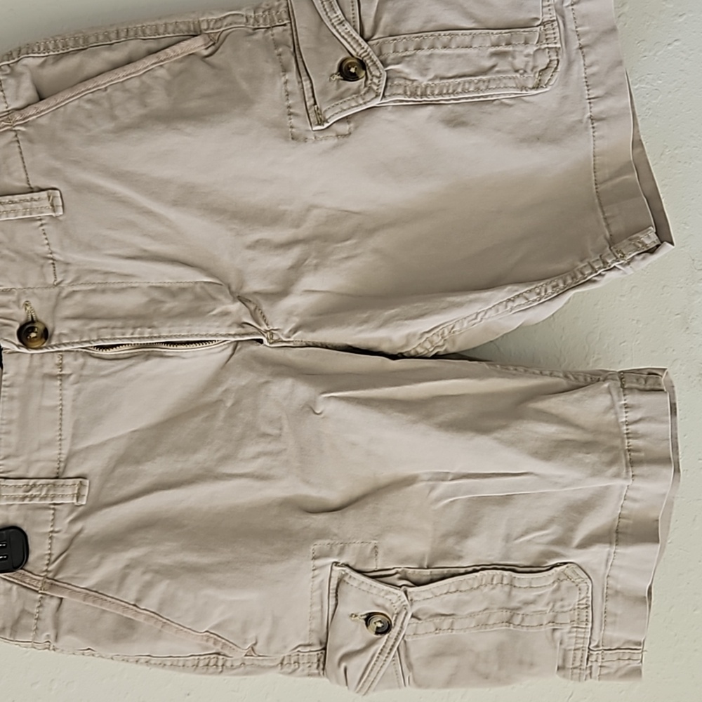 Men's Old Navy cargo shorts size 31